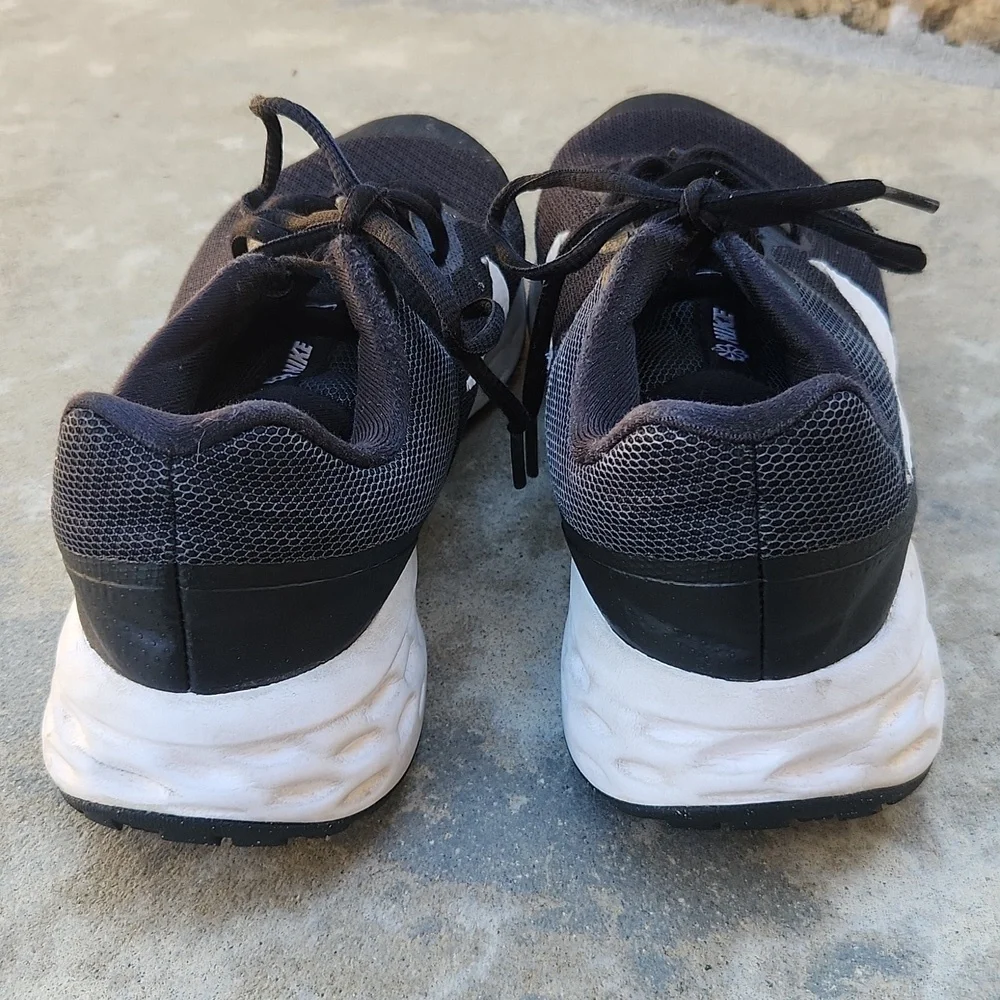Nike Black Sneakers Shoes Size 5